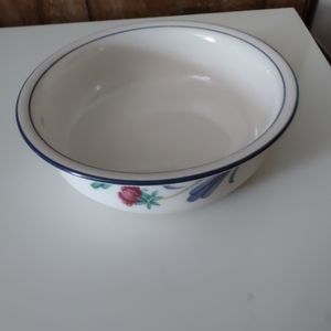 VINTAGE LENOX CHINASTONE POPPIES ON BLUE CEREAL BOWL.